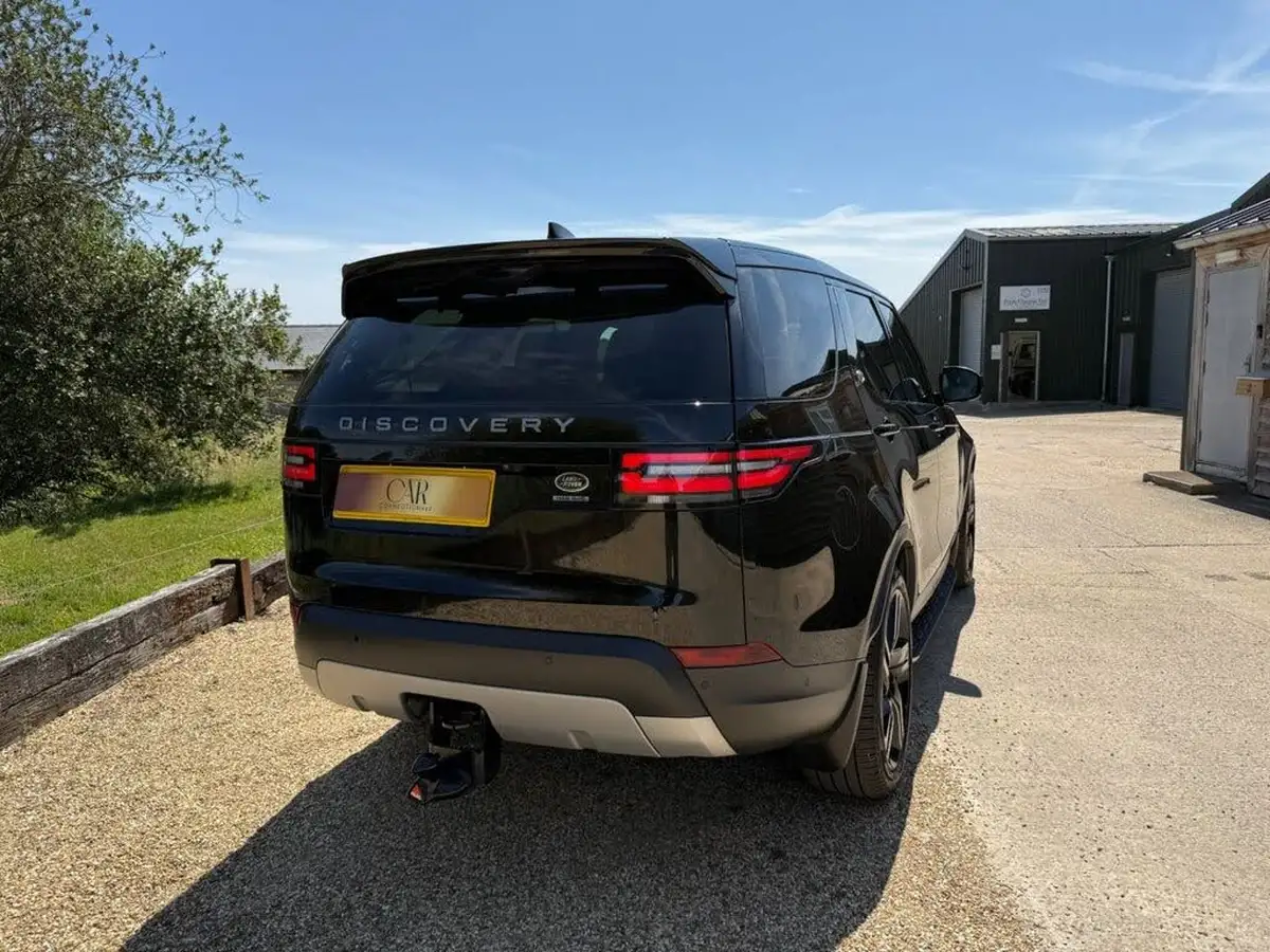 2019-land-rover-discovery-30-sd6-commercial-hse-big-6