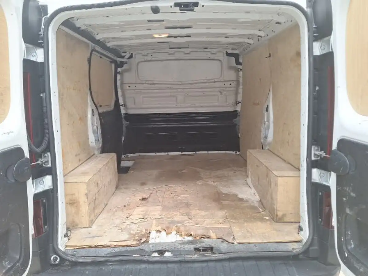 2022-renault-trafic-20dci-sl28-130-business-big-7