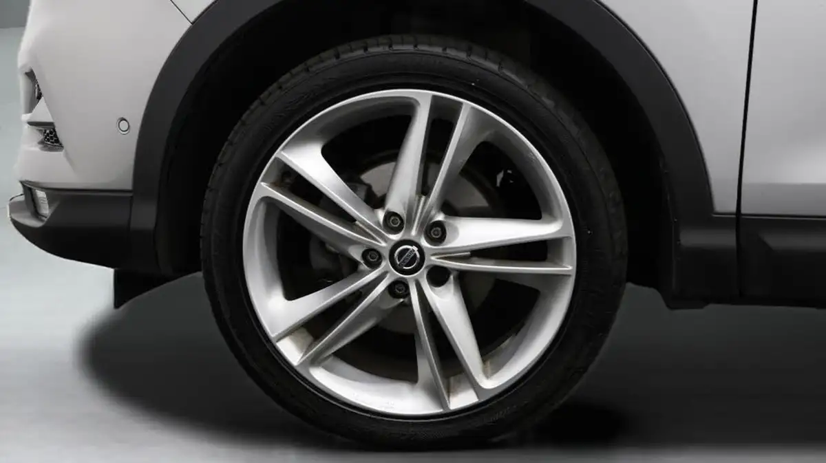 2019-nissan-qashqai-13-dig-t-n-motion-140ps-big-18