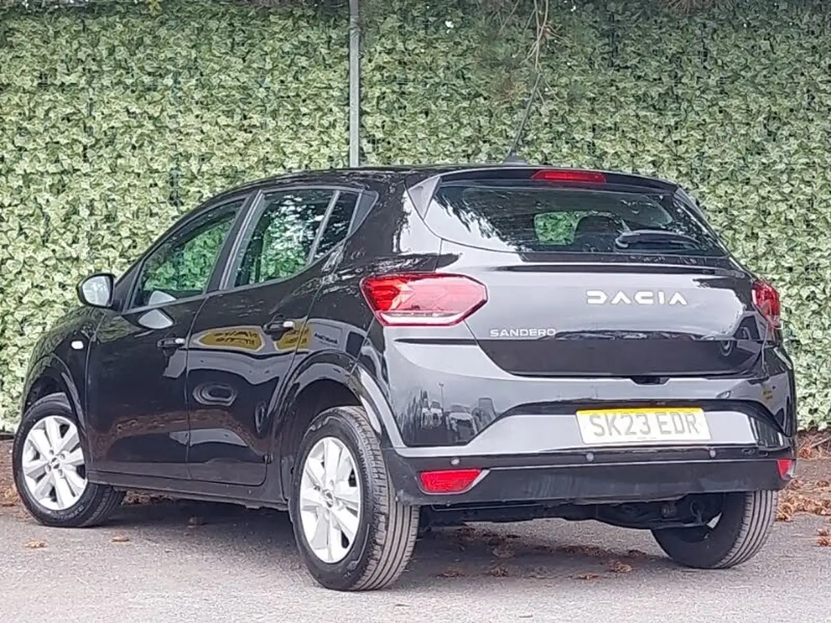 2023-dacia-sandero-10-tce-expression-90bhp-big-1