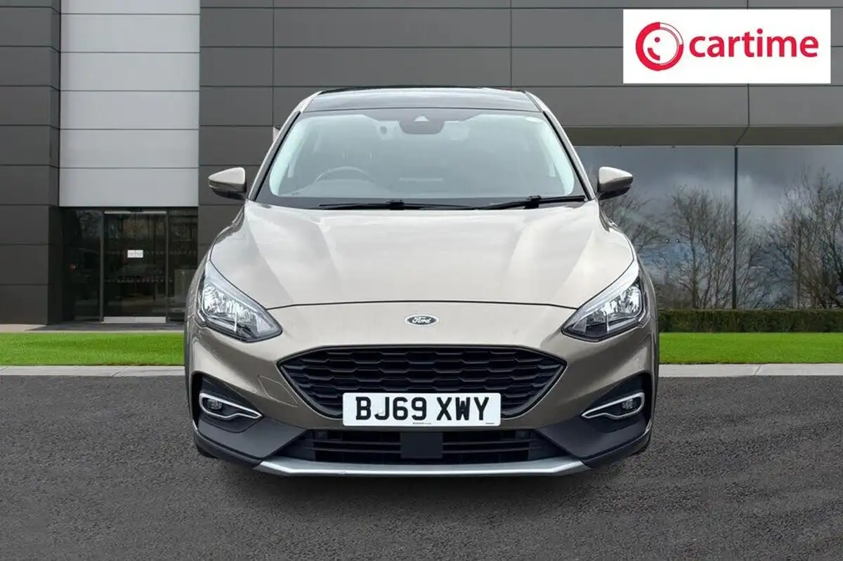 2019-ford-focus-15-active-x-hatchback-auto-big-4