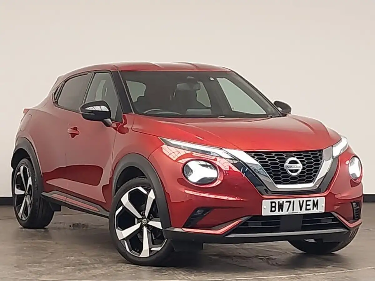 2021-nissan-juke-10-dig-t-tekna-big-0
