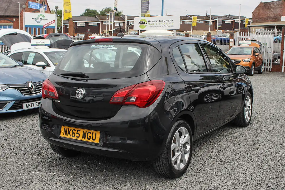 2015-vauxhall-corsa-14-excite-ac-90ps-ecoflex-5d-1398cc-big-2