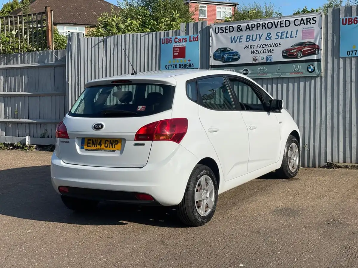 2014-kia-venga-14-1-air-big-43