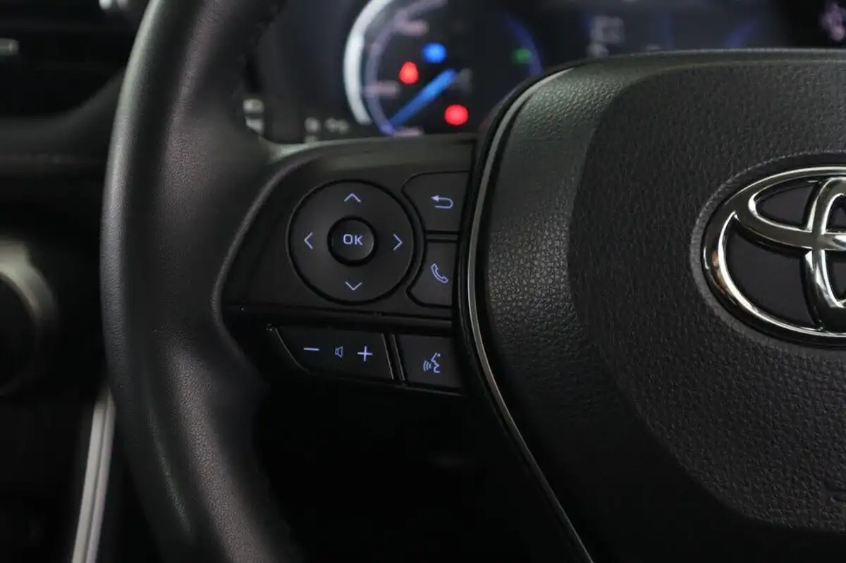 2022-toyota-rav4-25-vvt-i-design-215bhp-big-17