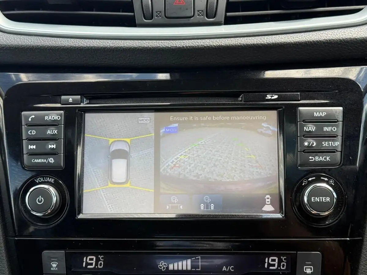 2018-nissan-qashqai-13-dig-t-n-connecta-160ps-big-31