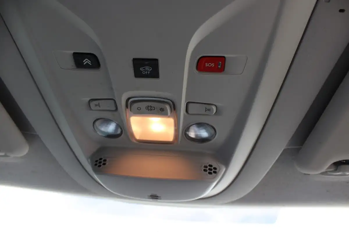 2018-citroen-berlingo-16bluehdi-650-enterprise-big-43