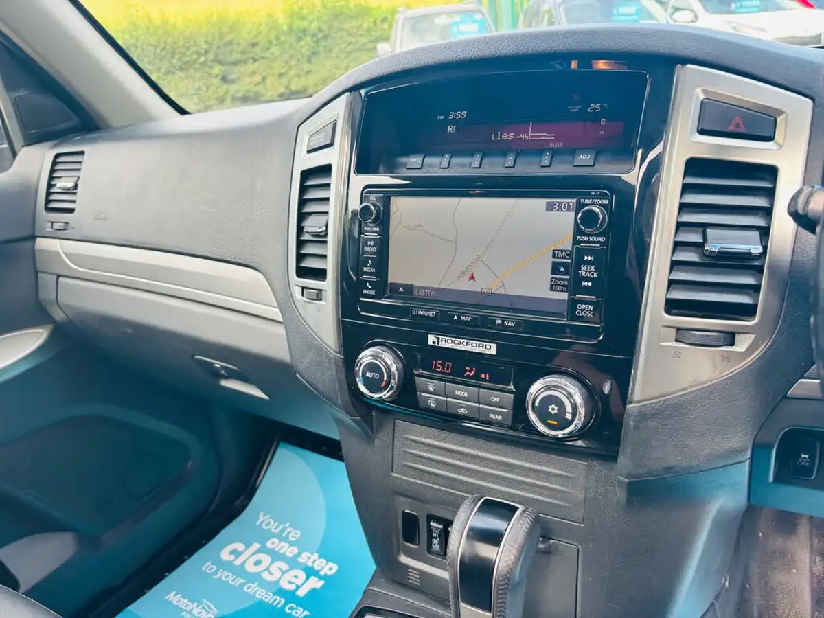 2018-mitsubishi-shogun-32td-sg3-big-30