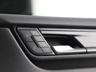 2025-porsche-macan-e-electric-small-40