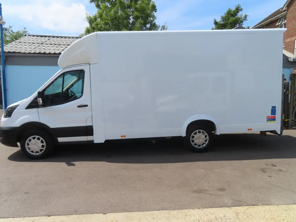 2021-ford-transit-20tdci-350-l3h1-leader-130pseu6dt-fwd-cab-big-13