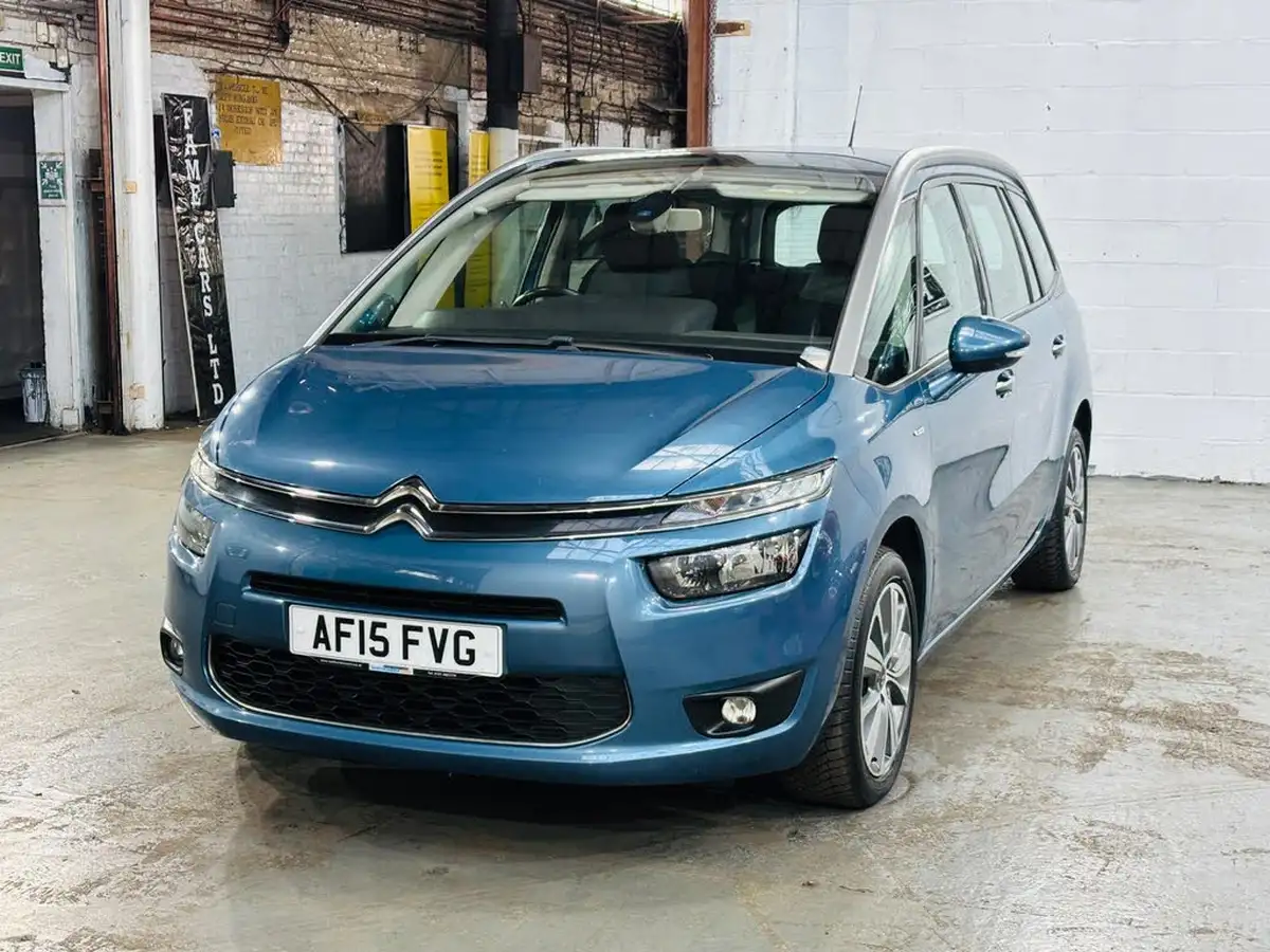 2015-citroen-grand-c4-picasso-16e-hdi-exclusive-etg6-big-3