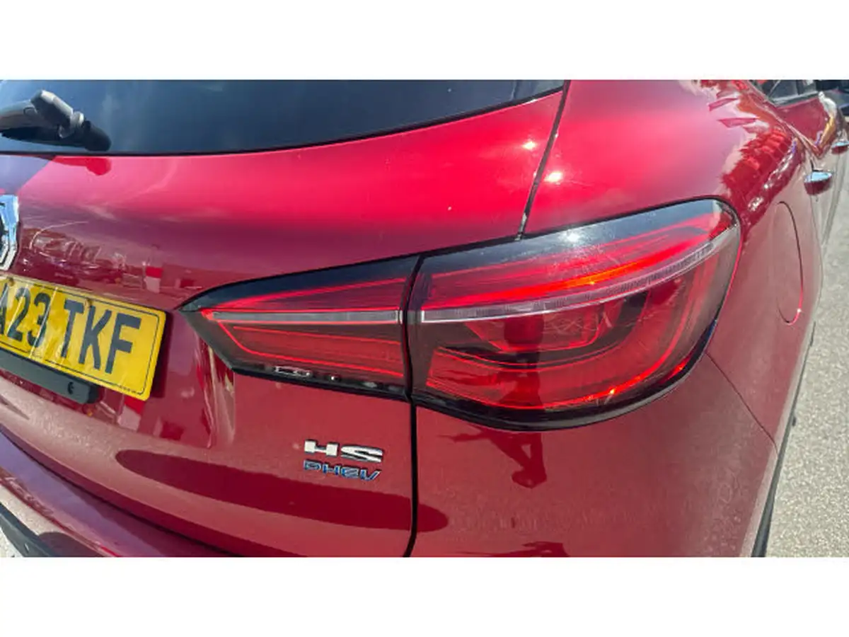 2023-mg-hs-15t-gdi-exclusive-258ps-plug-in-hybrid-auto-big-24
