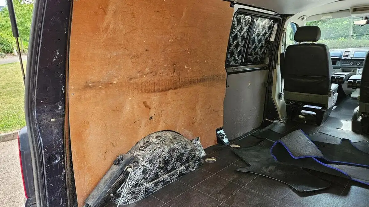 2018-volkswagen-transporter-20bitdi-t30-highline-bmt-swb-panel-van-dsg-big-20