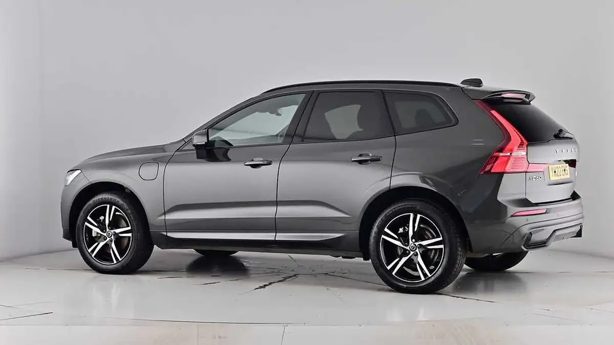 2022-volvo-xc60-20-t6-r-design-350bhp-plug-in-hybrid-big-65