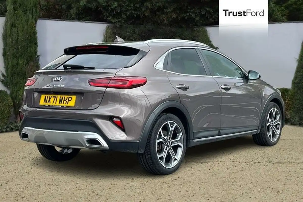 2021-kia-xceed-10-t-gdi-3-big-3