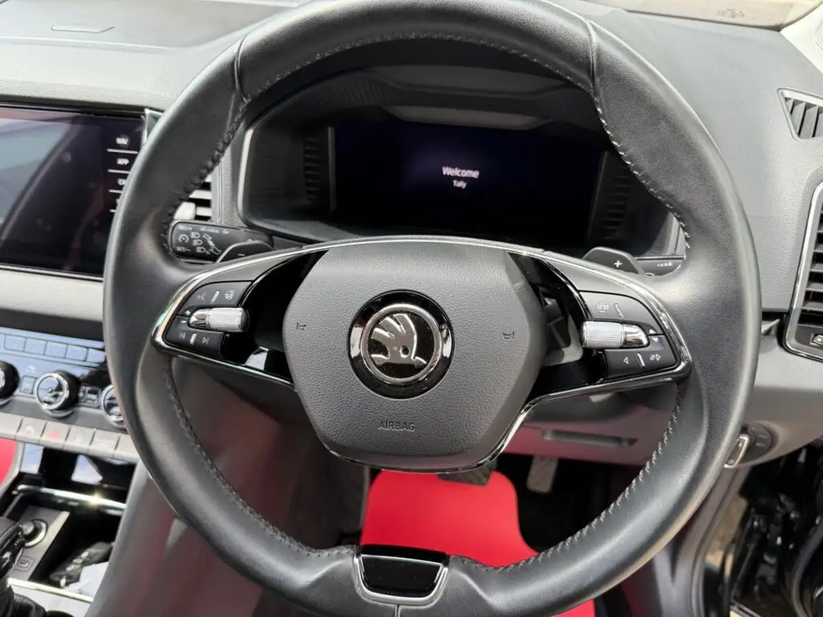 2022-skoda-karoq-15-tsi-se-l-dsg-big-18