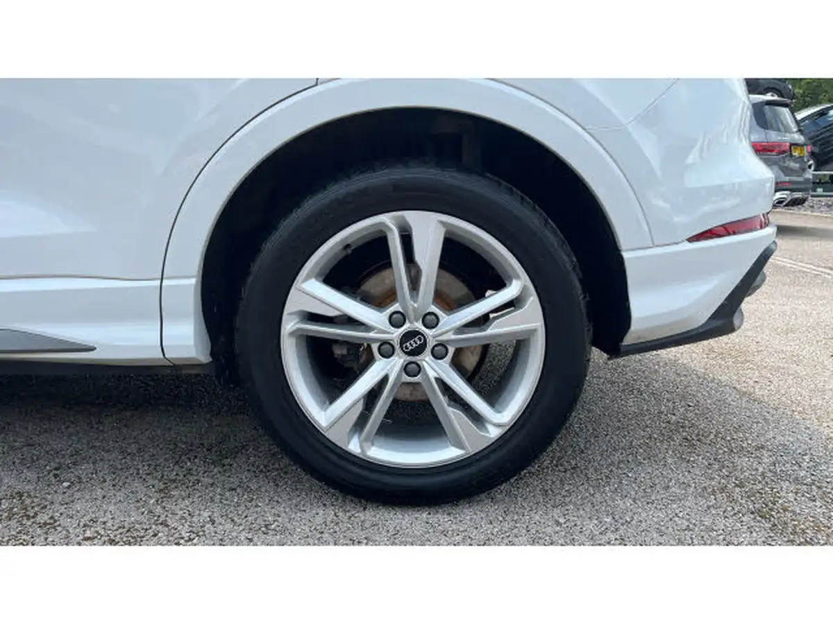 2021-audi-q3-15-35-tfsi-s-line-cod-station-wagon-big-27
