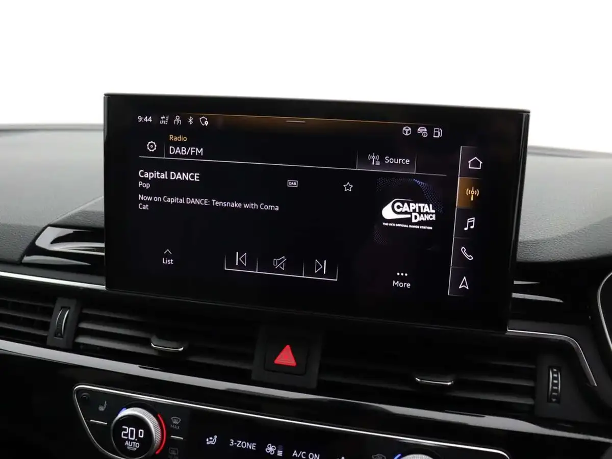 2023-audi-a4-20-35-tfsi-black-edition-big-33