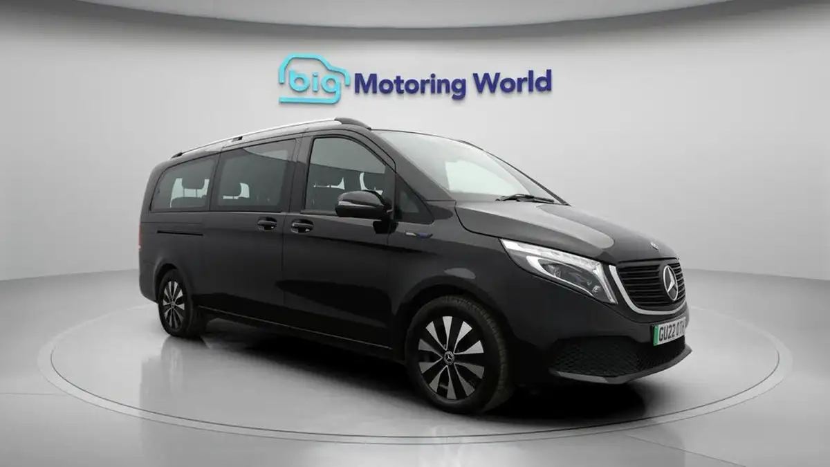 2022-mercedes-benz-eqv-e-eqv-300-sport-big-1