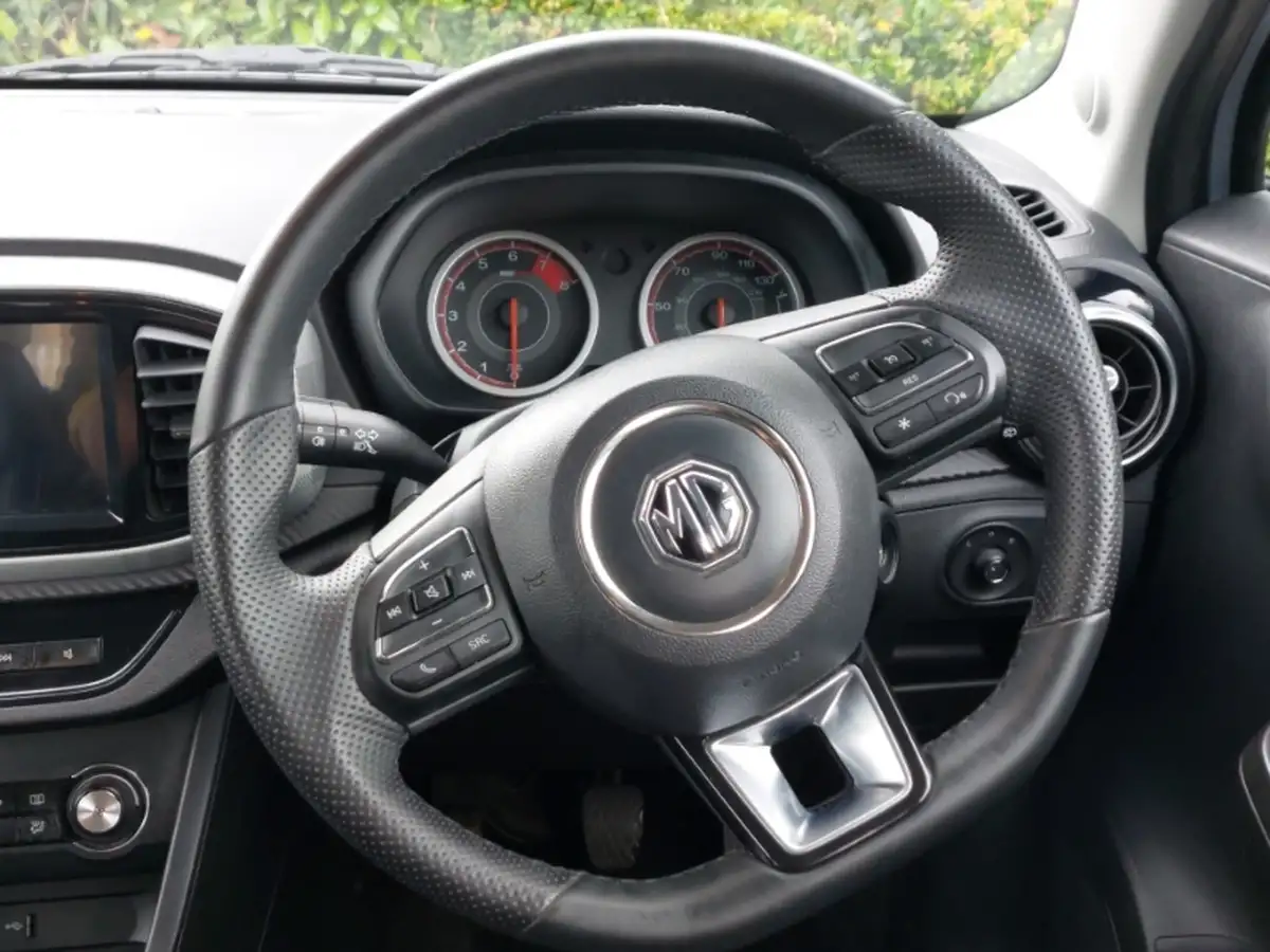 2024-mg-mg3-15-vti-tech-exclusive-nav-big-9
