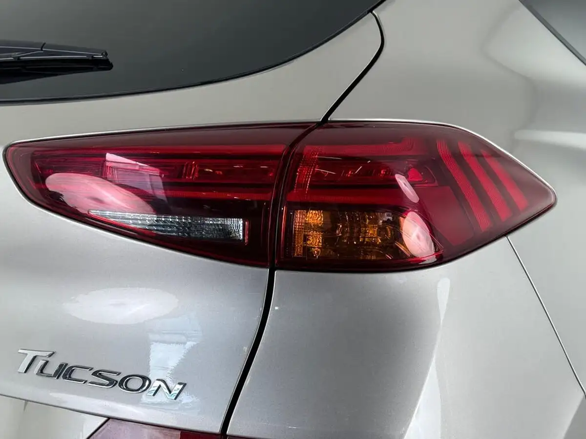 2018-hyundai-tucson-16-gdi-se-nav-big-9