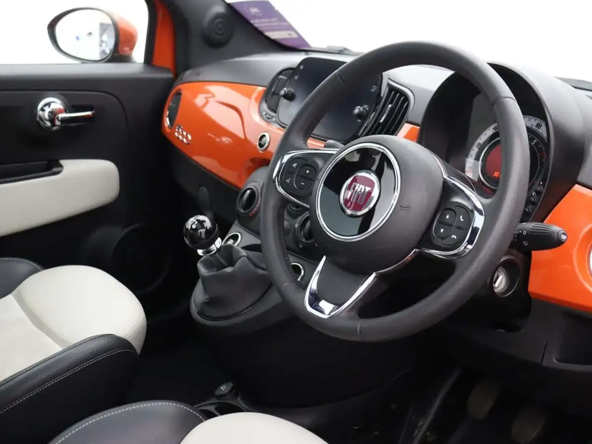 2022-fiat-500-10-dolcevita-big-16