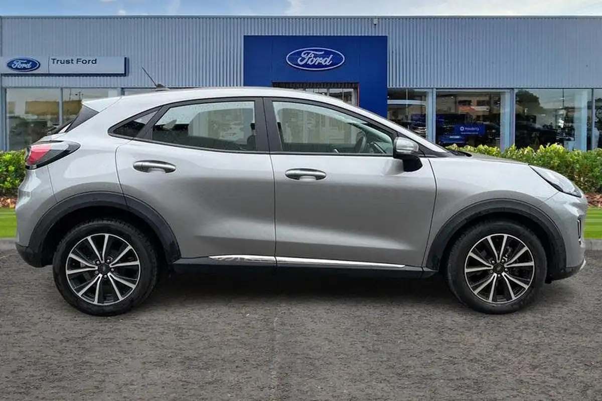 2022-ford-puma-suv-10-titanium-125ps-auto-big-2