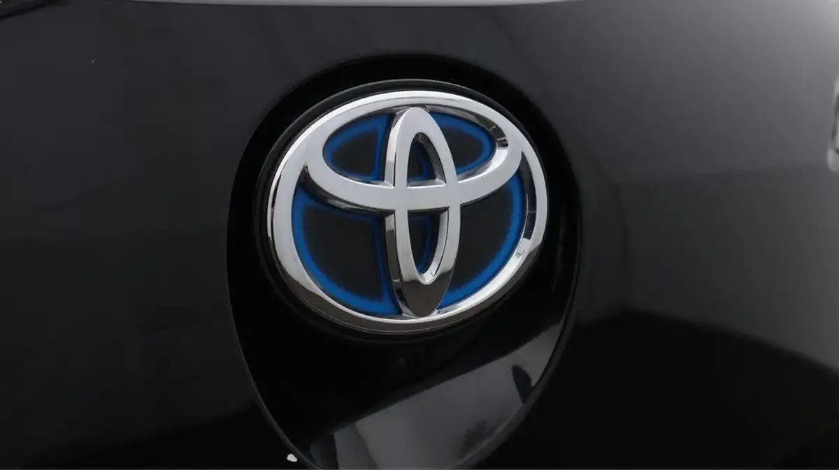2021-toyota-corolla-18-vvt-i-icon-spare-wheel-hatchback-5d-big-22