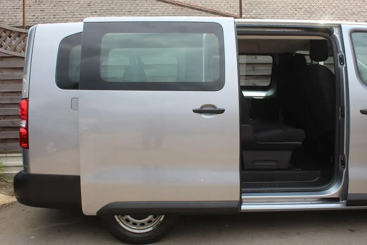 2021-vauxhall-vivaro-life-e-edition-l-big-6