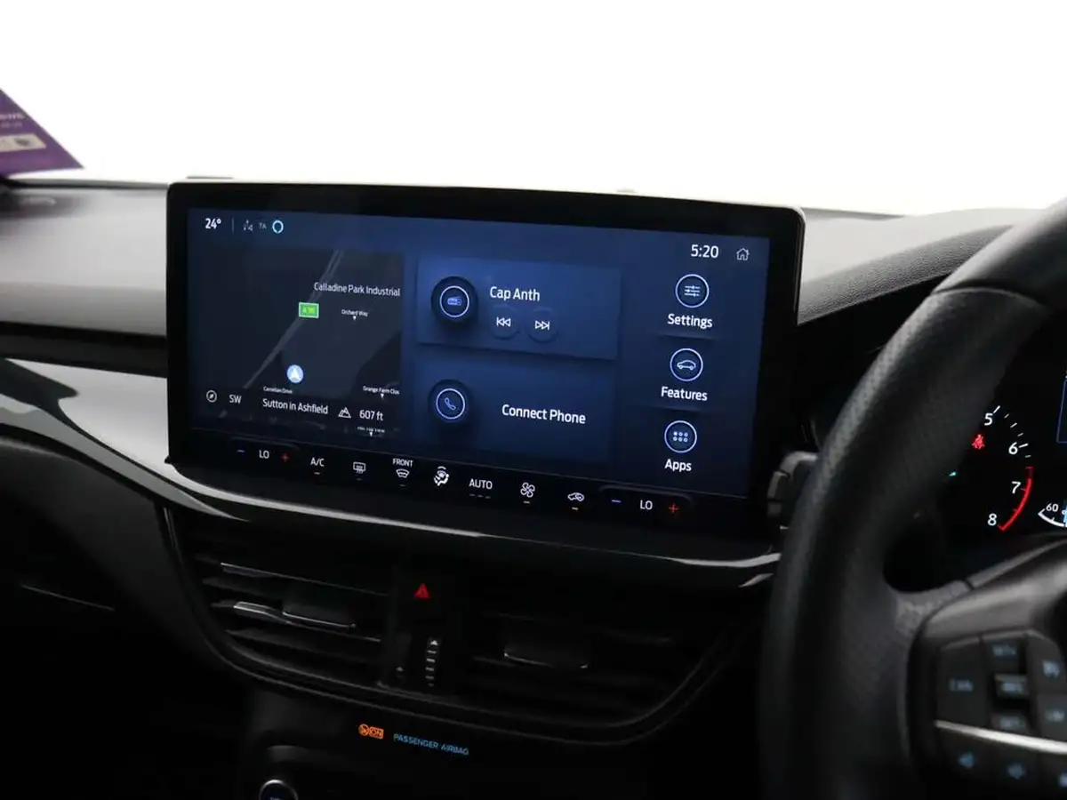 2022-ford-focus-10t-st-line-125ps-estate-big-24