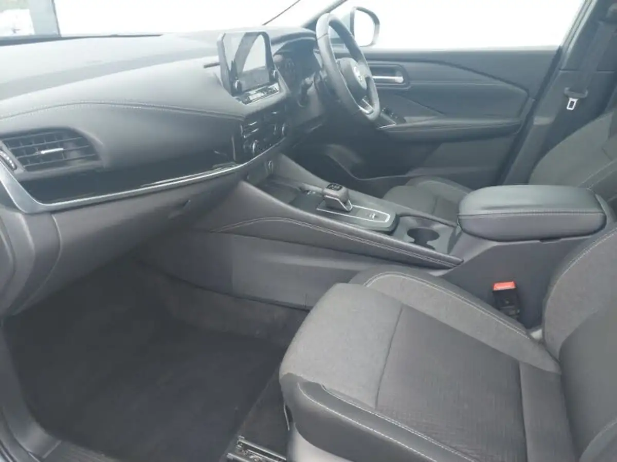2022-nissan-qashqai-13-dig-t-n-connecta-160ps-auto-big-4