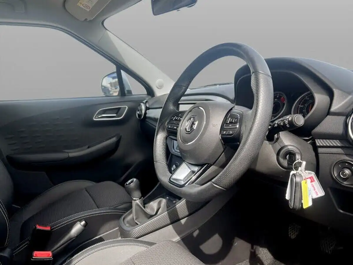 2022-mg-mg3-15-vti-tech-exclusive-nav-big-23