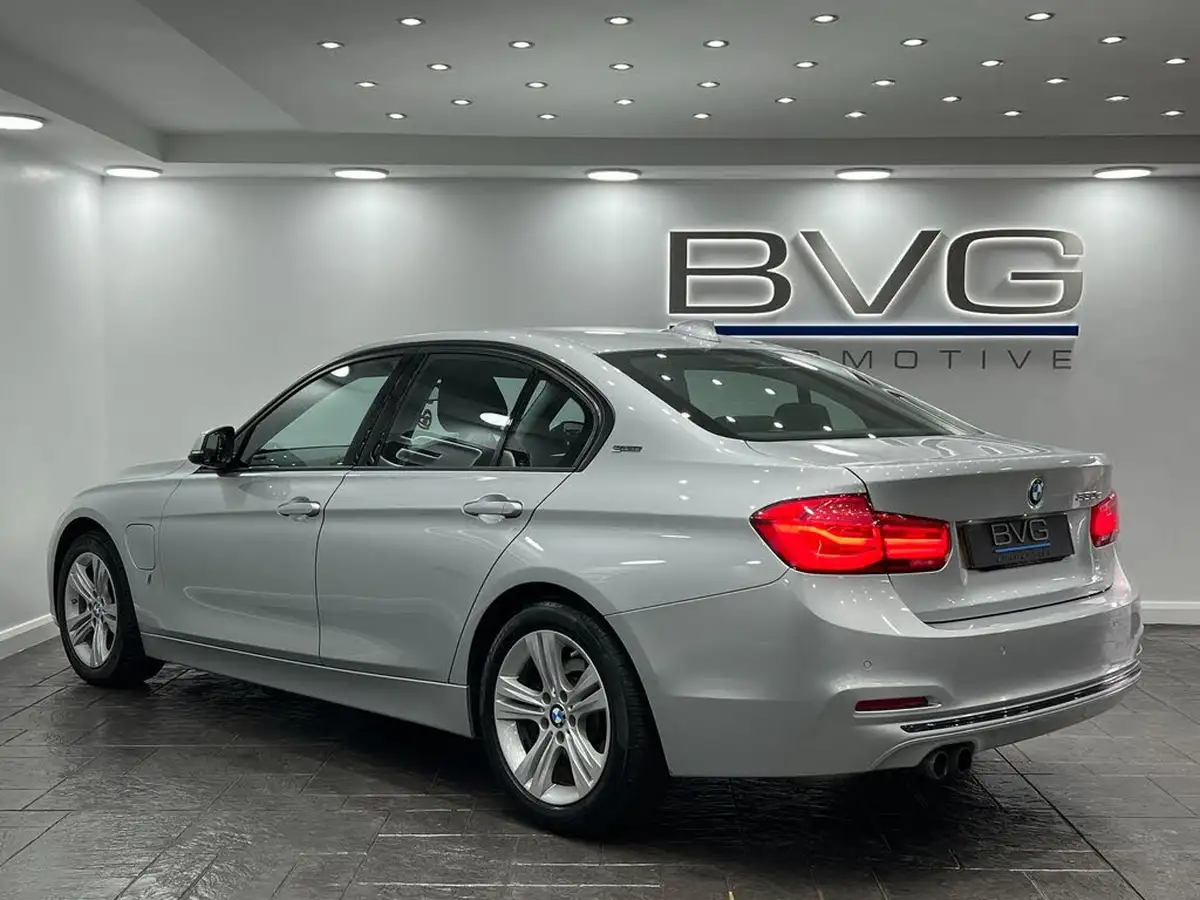 2017-bmw-3-series-20-330e-sport-big-9