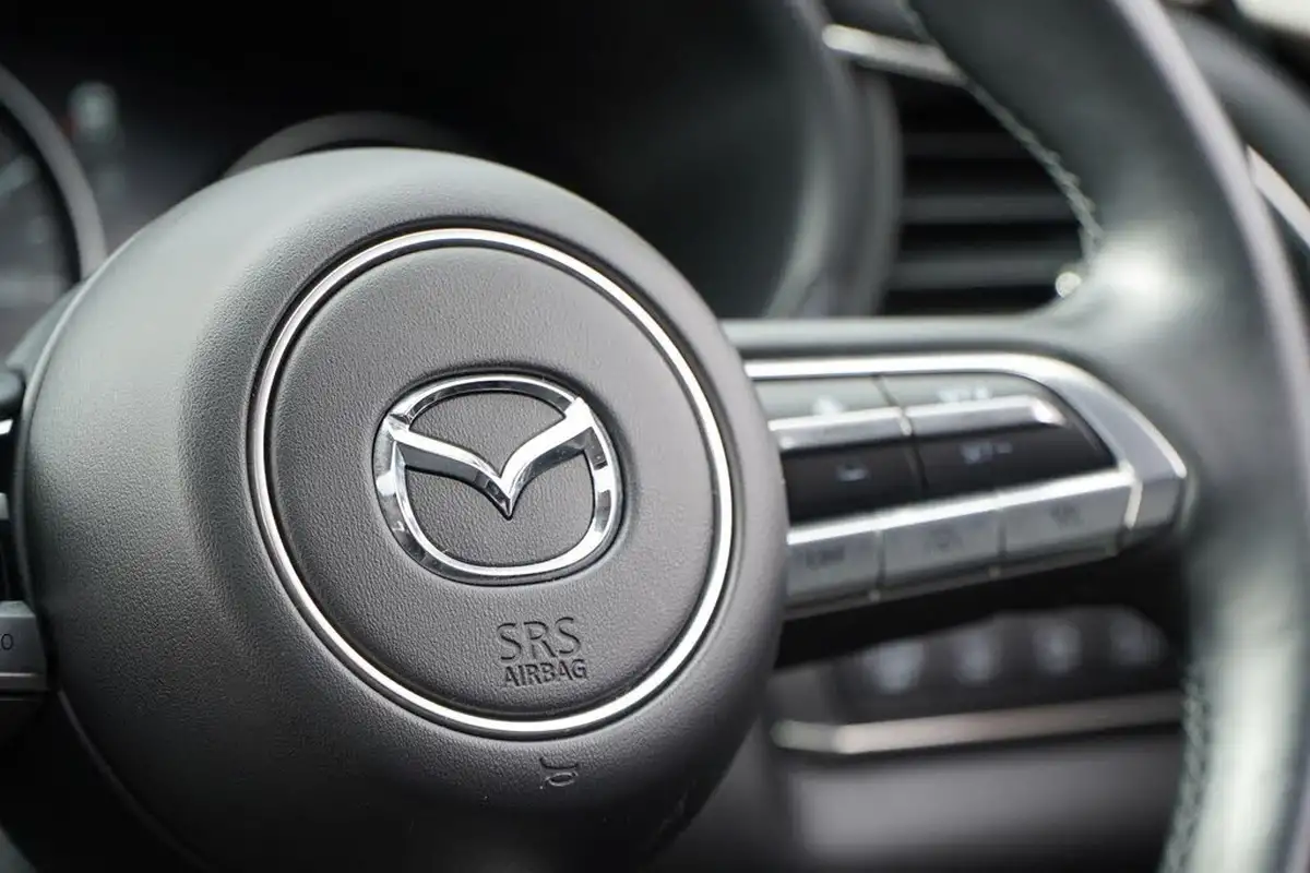 2020-mazda-mazda3-20-gt-sport-tech-122ps-hatchback-5d-big-60