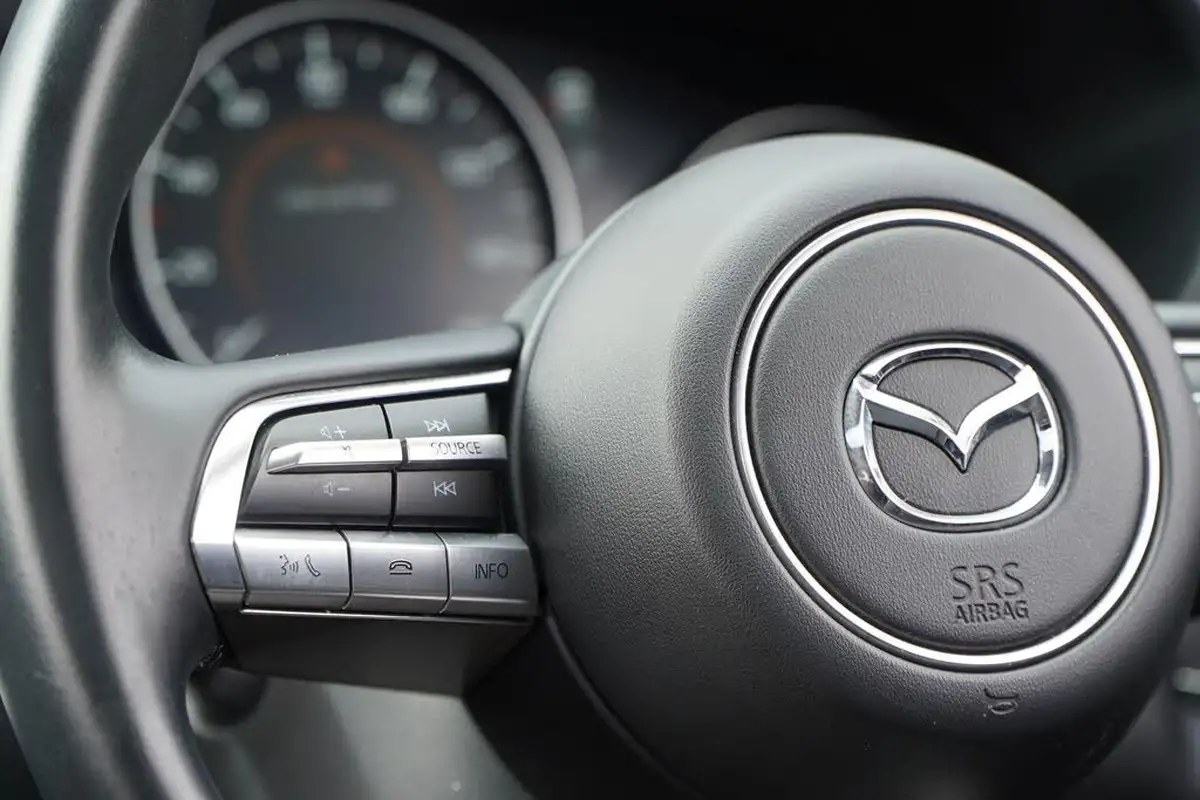 2020-mazda-mazda3-20-gt-sport-tech-122ps-hatchback-5d-big-36