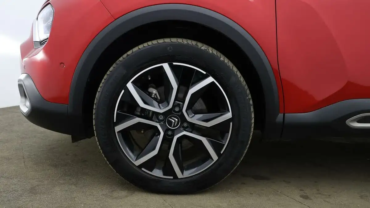 2022-citroen-c4-e-shine-plus-big-17