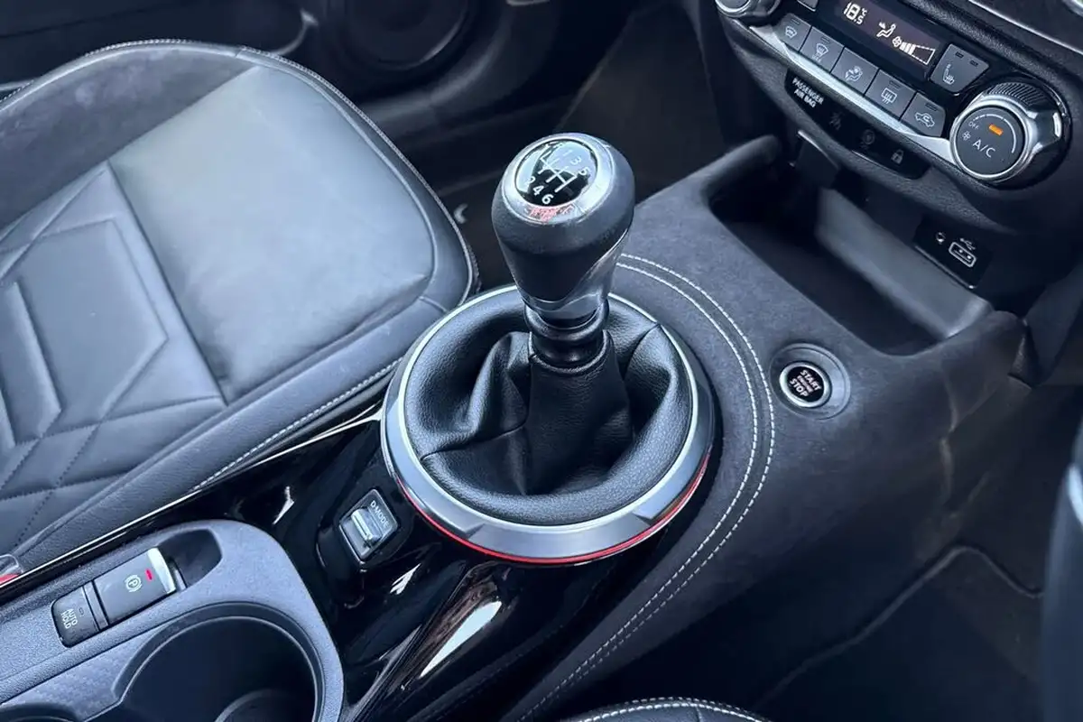 2022-nissan-juke-10-dig-t-tekna-big-56