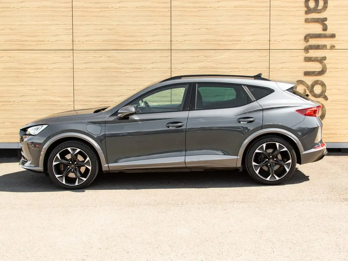 2022-cupra-formentor-14-e-hybrid-vz2-big-12