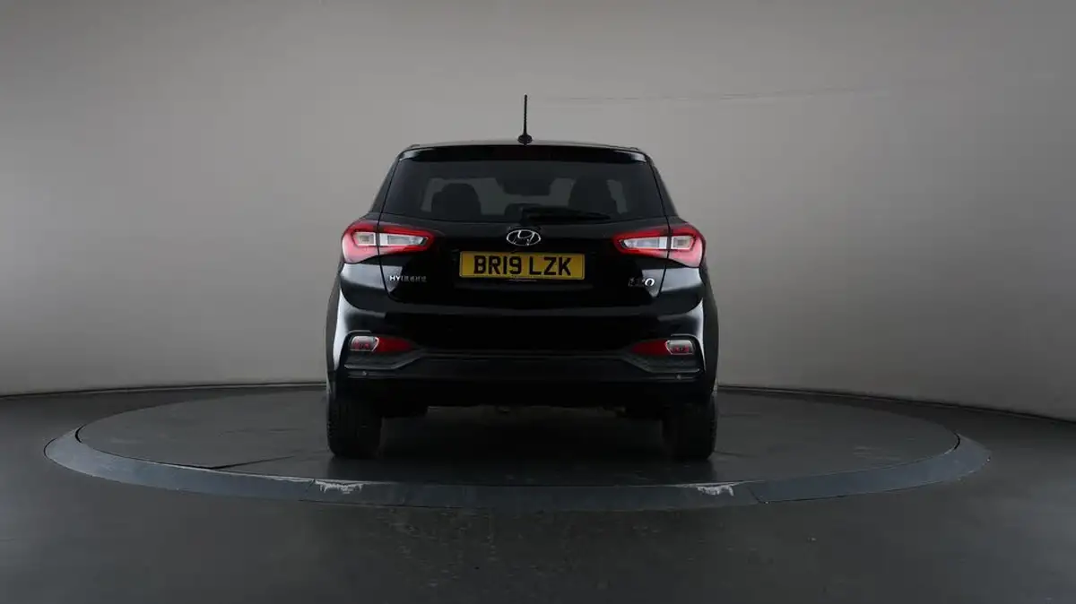 2019-hyundai-i20-12-premium-nav-mpi-hatchback-5d-big-32