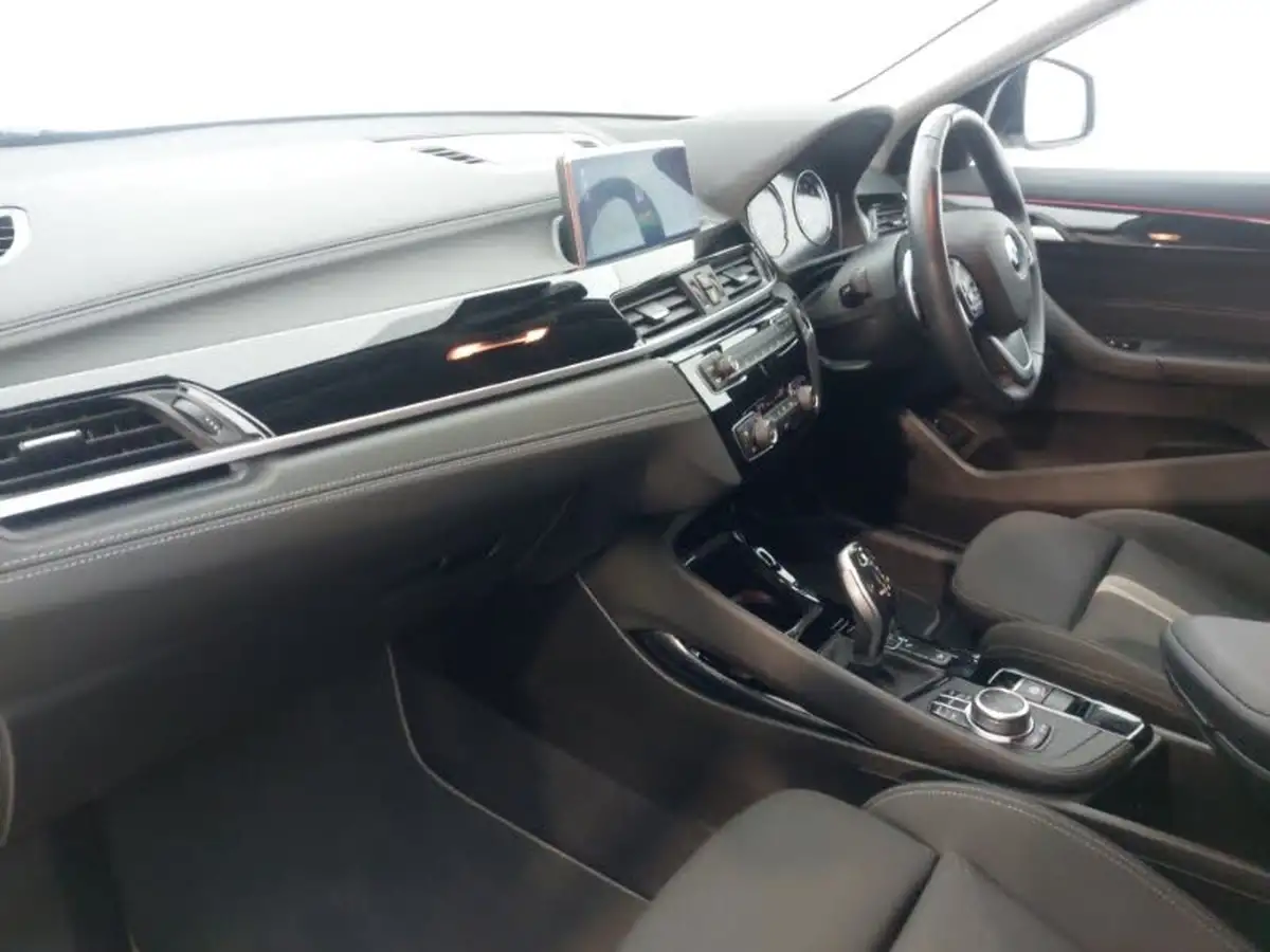 2021-bmw-x2-20-xdrive20i-sport-big-4