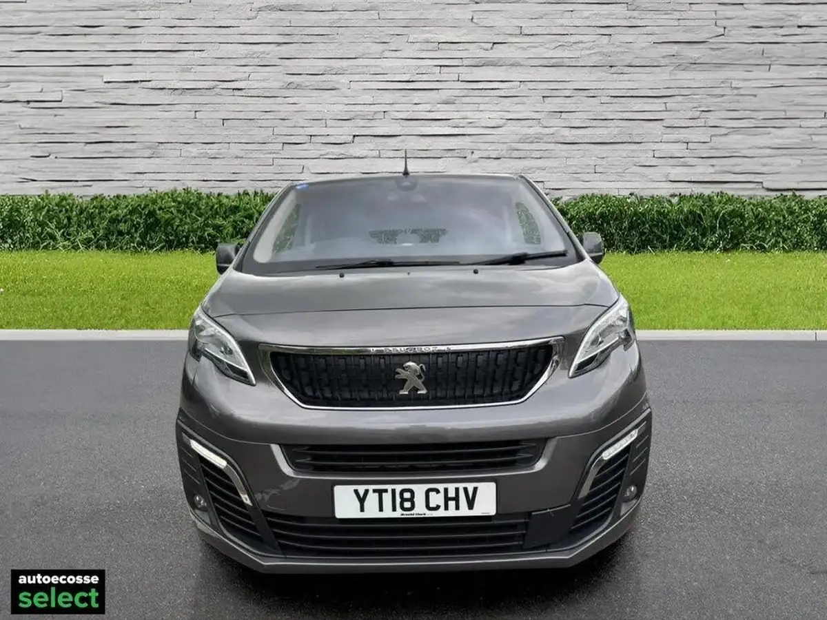 2018-peugeot-traveller-16-bluehdi-active-115ps-standardss-big-1