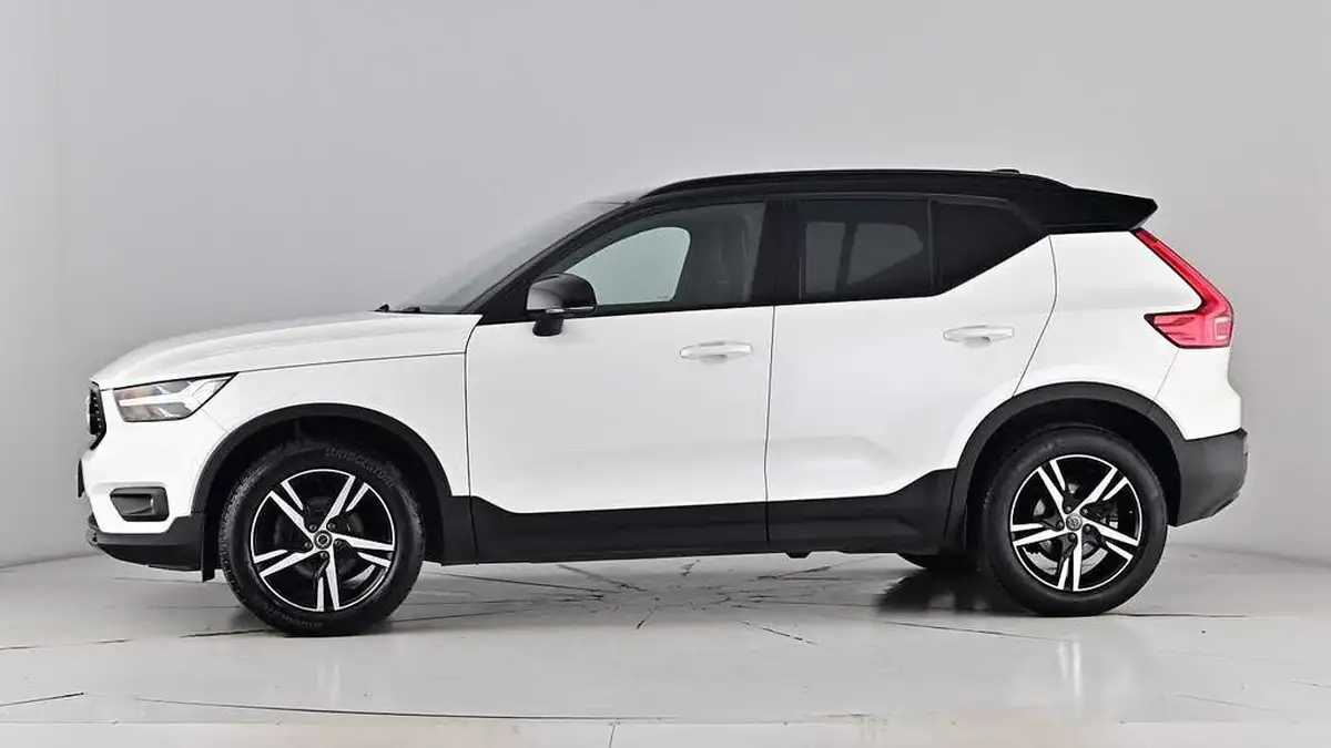 2021-volvo-xc40-15-t3-r-design-161bhp-big-59