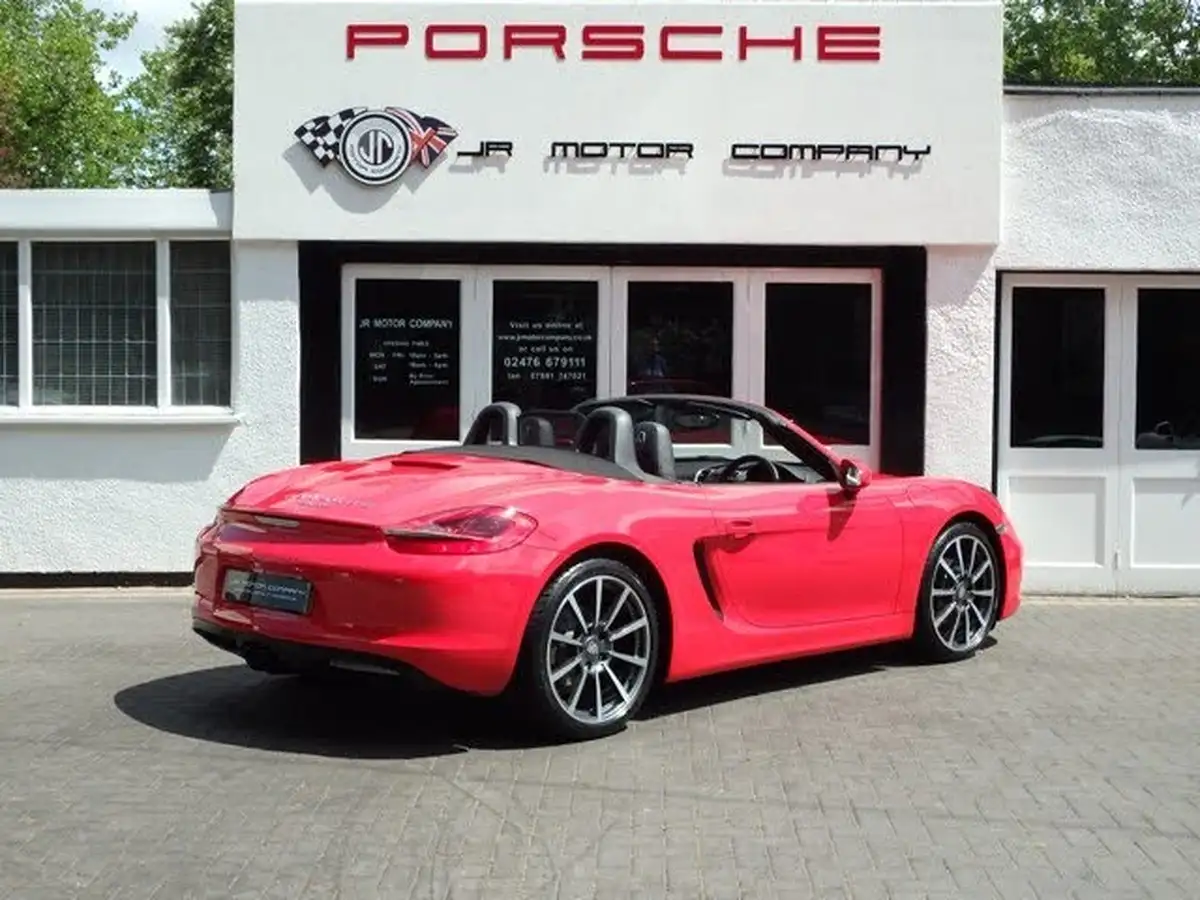 2012-porsche-boxster-27-big-11