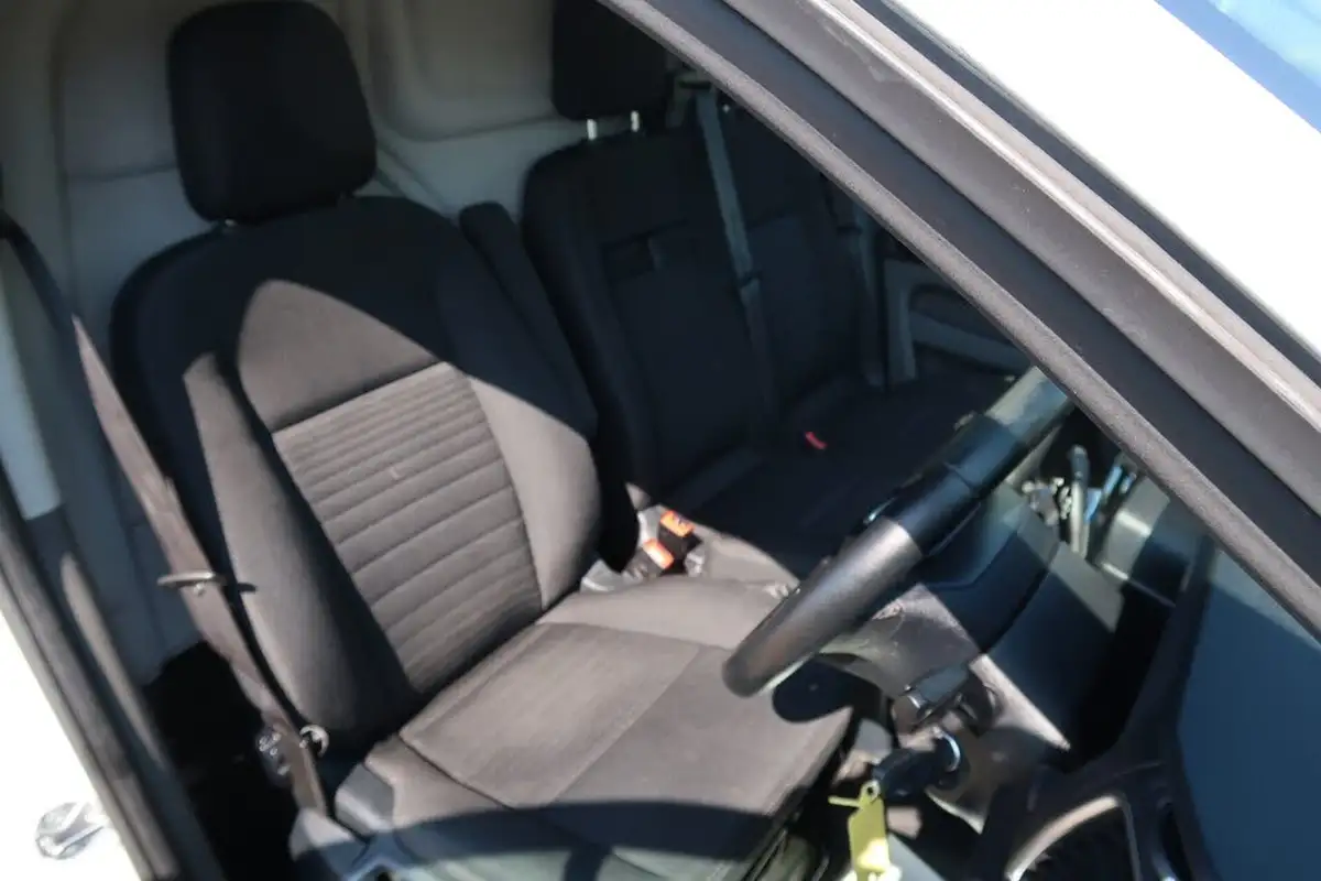 2020-ford-transit-custom-20tdci-300-l1h1-limited-130pseu6dt-panel-van-big-23