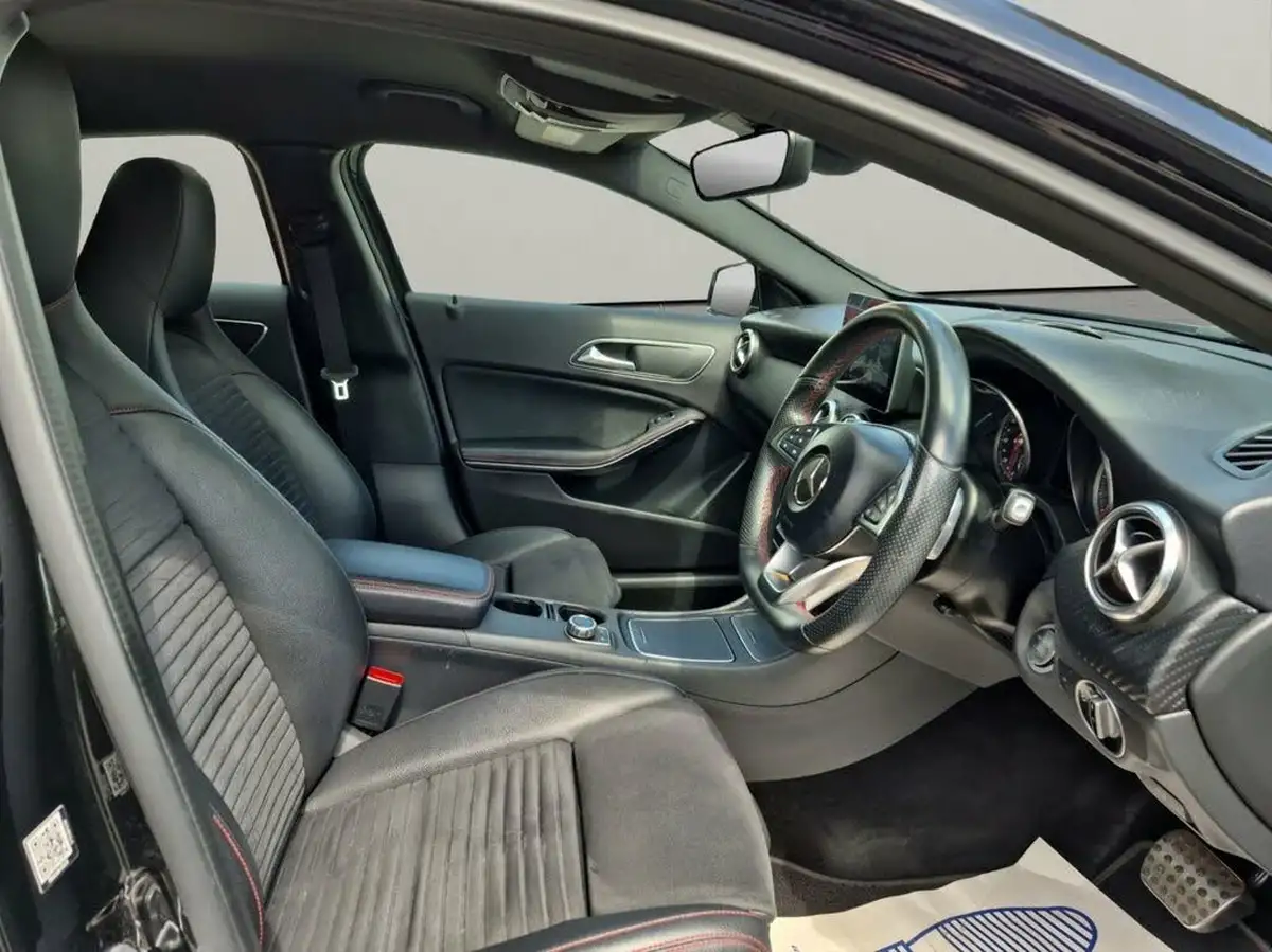 2018-mercedes-benz-a-class-21d-a200d-amg-line-premiumss-7g-dct-big-13
