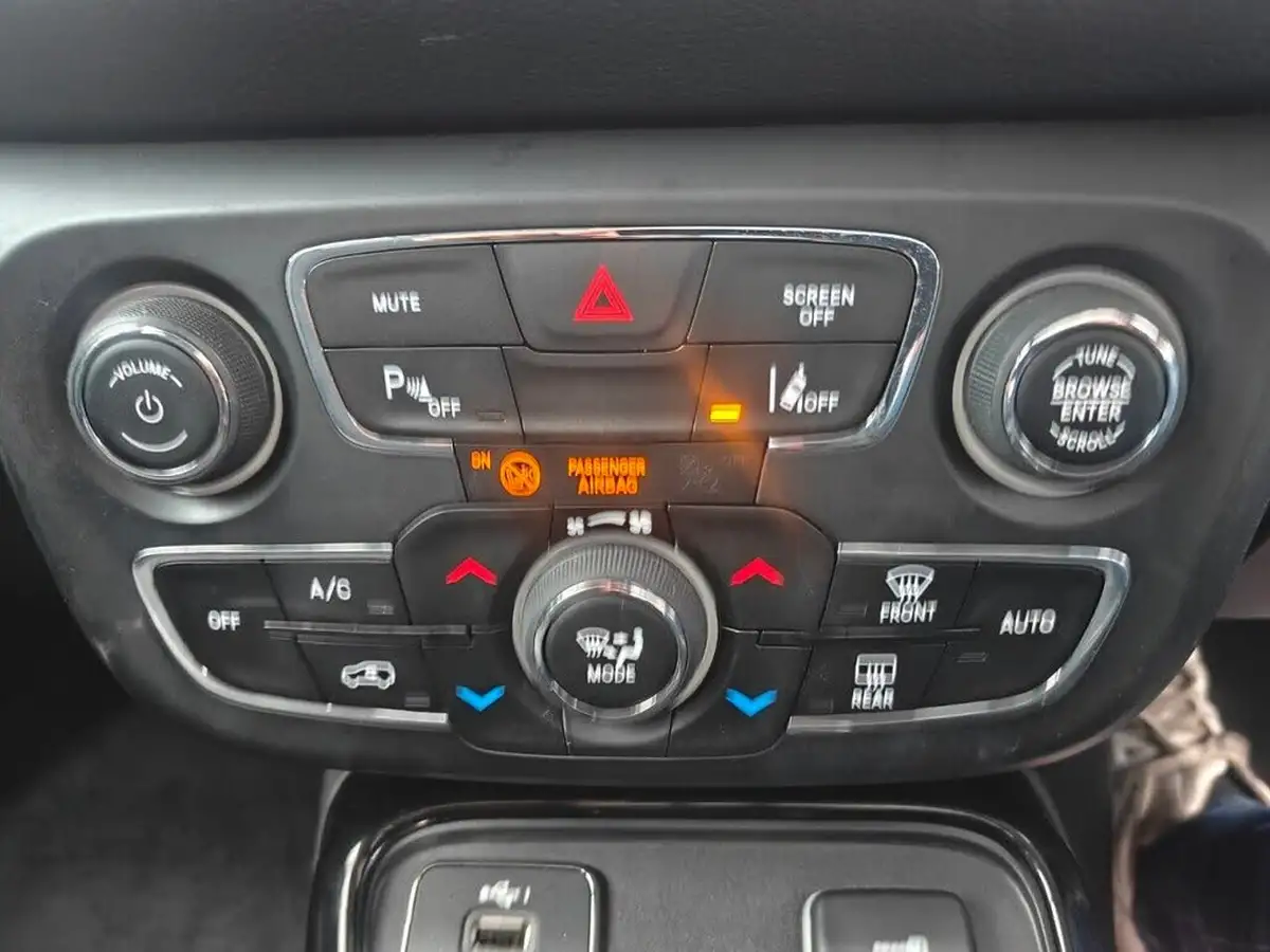 2020-jeep-compass-14-multiair-ii-night-eagle-big-70