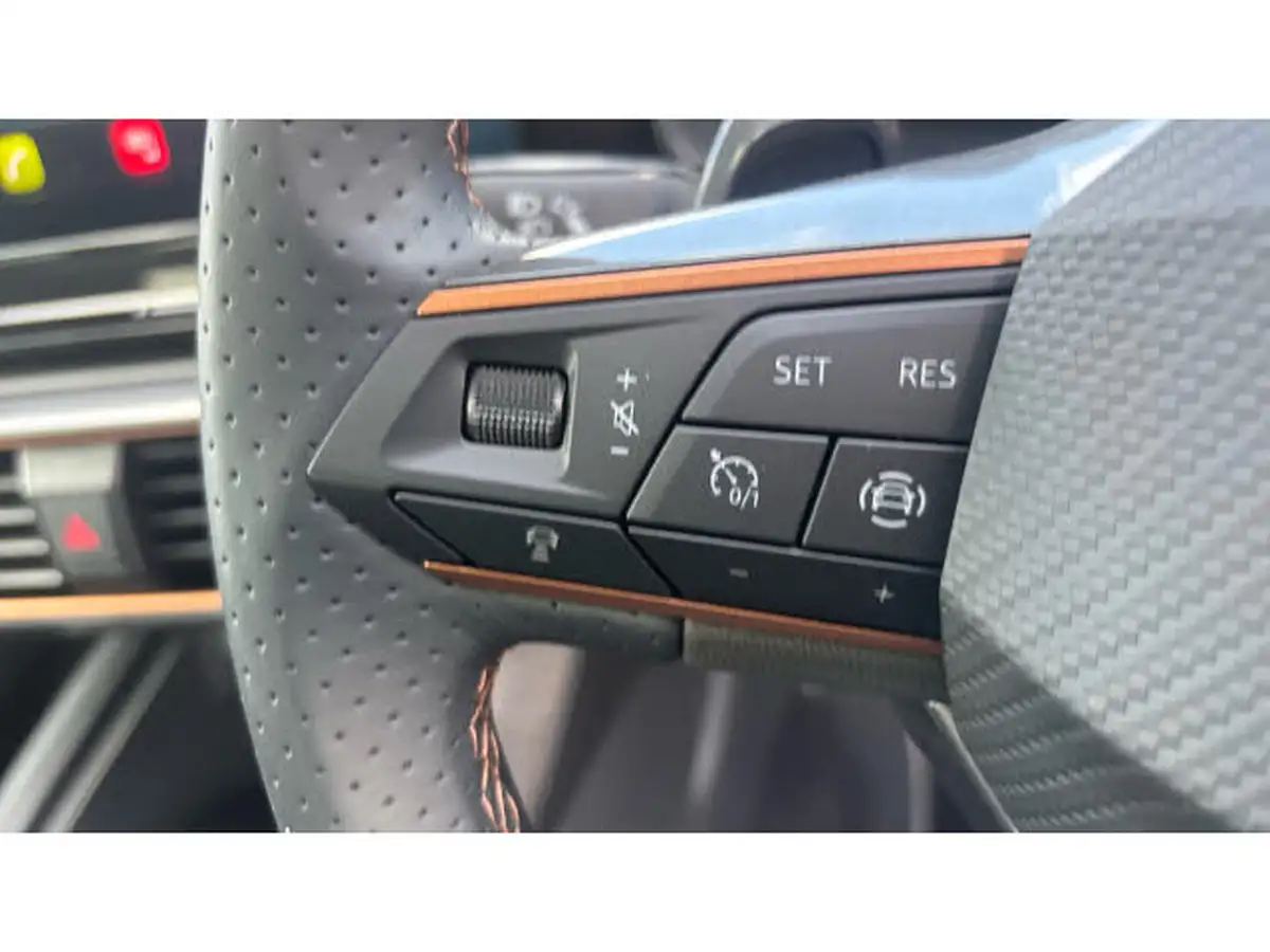 2024-cupra-leon-nf-14-e-hybrid-vz2-design-edition-hatchback-big-16