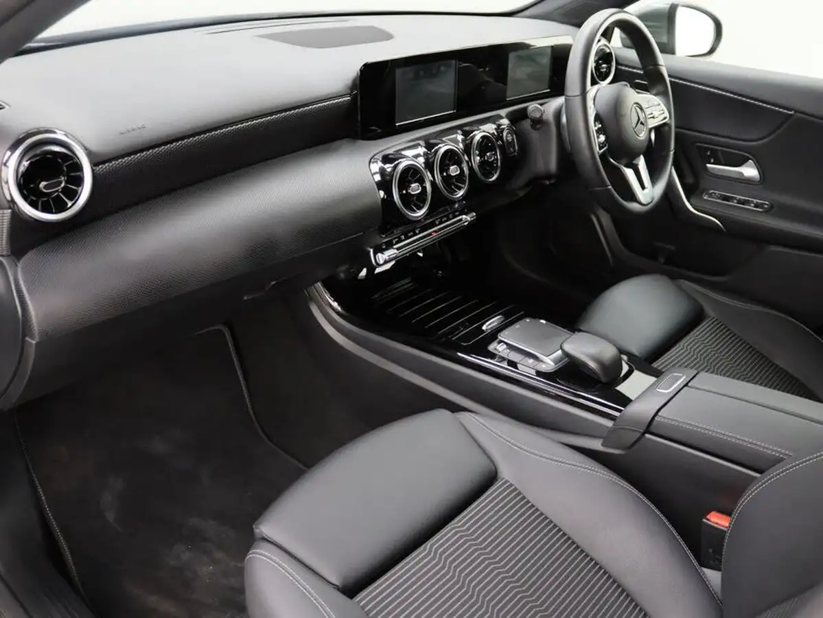 2021-mercedes-benz-a-class-20d-a180d-sport-hatchback-5d-8g-dct-big-24