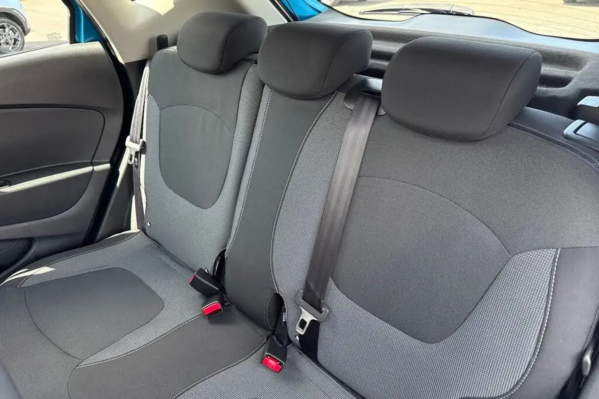 2016-renault-captur-15dci-dynamique-nav-90bhp-edc-auto-big-18