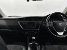 2014-toyota-auris-16-excel-hatchback-small-18